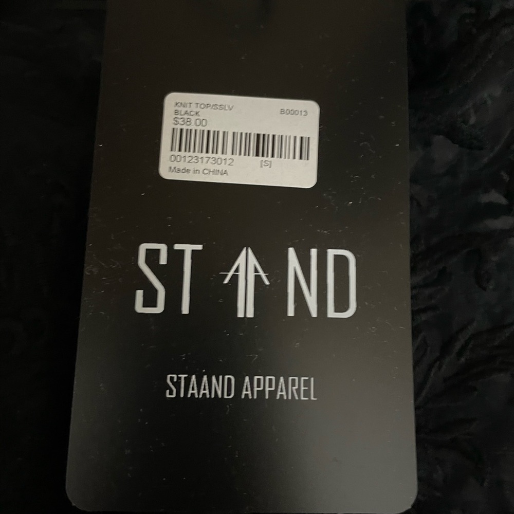 Staand Black Lace Top - Picture 6 of 8